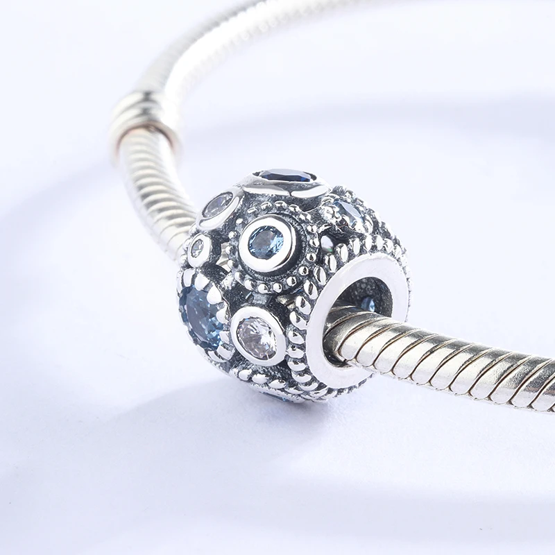 High Quality Blue White CZ Charms 925 Sterling Silver Openwork Round Beads Fit Original European Bracelets DIY Jewelry For Women
High Quality Blue White CZ Charms 925 Sterling Silver Openwork Round Beads Fit Original European Bracelets DIY Jewelry For Women