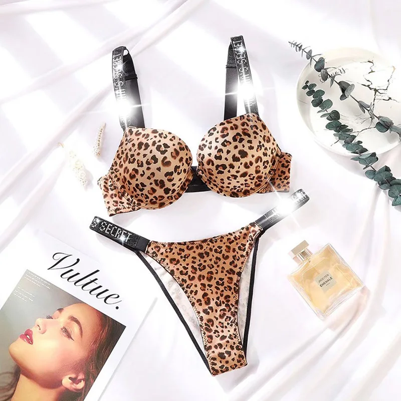 Letter Rhinestone Sexy Push Up Sets Women Bras Set Underwear Pink Bra Panty Luxury Bikini Thong Lingerie Bralette Wire Adjusted
Letter Rhinestone Sexy Push Up Sets Women Bras Set Underwear Pink Bra Panty Luxury Bikini Thong Lingerie Bralette Wire Adjusted