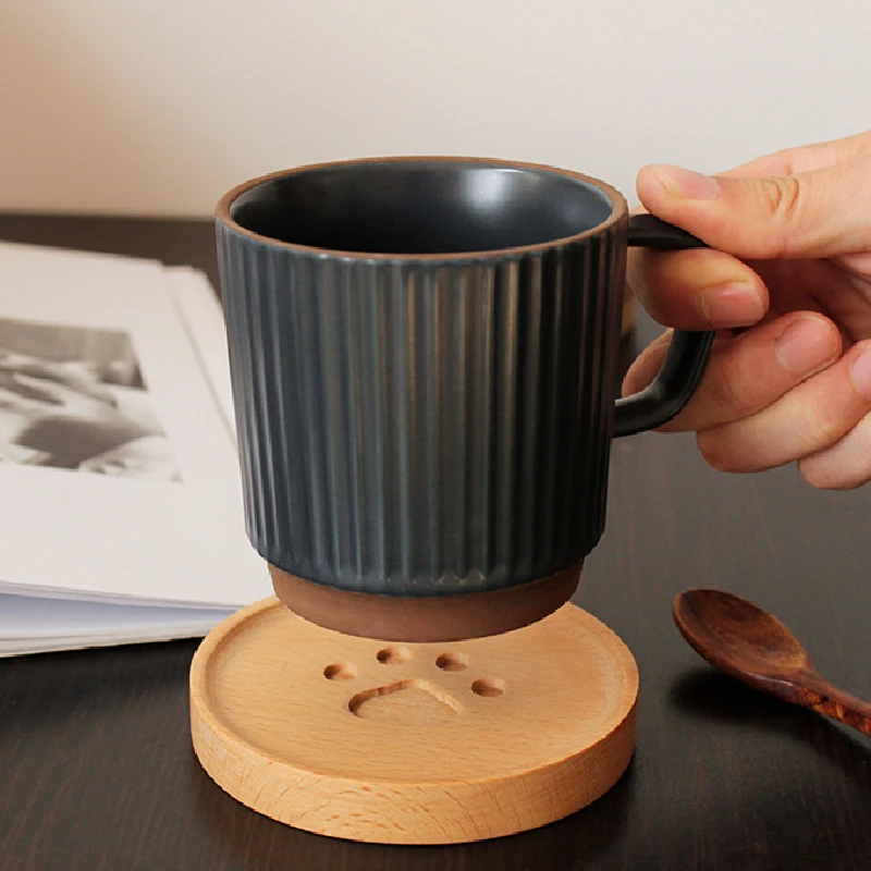 1pcs Wooden Coasters Cute Bear Paw Pattern Round Coasters Desktop Decoration Small Snack Tray Kitchen Cup Pad cocina Table Mats
1pcs Wooden Coasters Cute Bear Paw Pattern Round Coasters Desktop Decoration Small Snack Tray Kitchen Cup Pad cocina Table Mats
