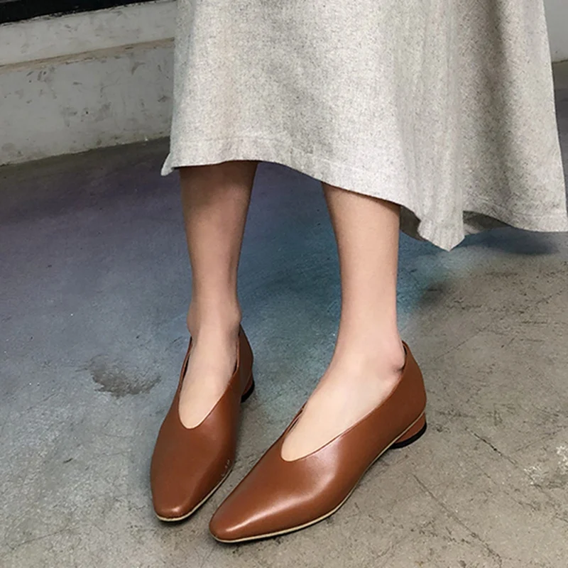 Taoffen Women Shoes Genuine Leather Strange Heel Women Flat Shoes Fashion Casual Spring Shoes Women Footwear Size 34-40
Taoffen Women Shoes Genuine Leather Strange Heel Women Flat Shoes Fashion Casual Spring Shoes Women Footwear Size 34-40