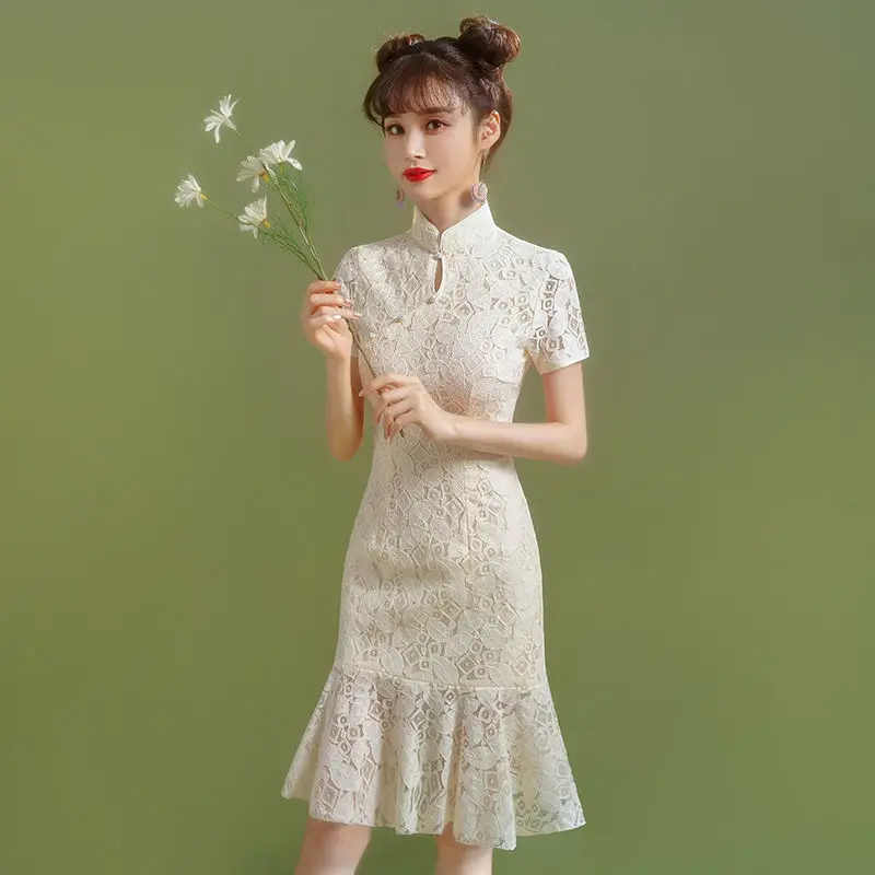 Fishtail Cheongsam Modern Improved Short Sleeve Dress Female Summer Short Lace Girl Chinese Style Slim Vestidos Party Dresses
Fishtail Cheongsam Modern Improved Short Sleeve Dress Female Summer Short Lace Girl Chinese Style Slim Vestidos Party Dresses