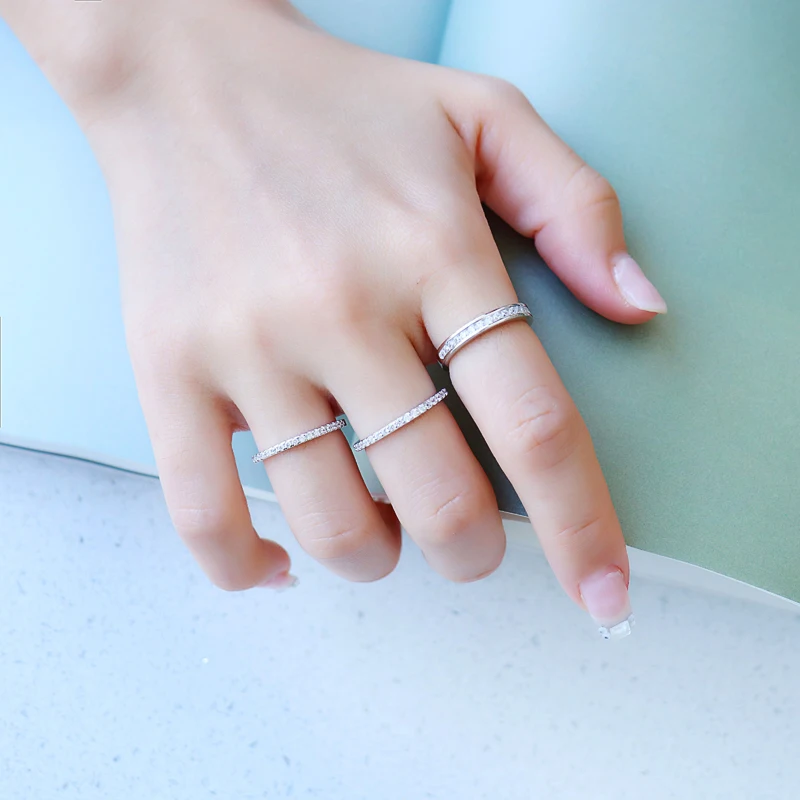 LMNZB Stackable Female Ring 925 Sterling Silver Micro Pave 5A Zircon CZ Wedding Band Rings for Women Bridal Party Jewelry Gift
LMNZB Stackable Female Ring 925 Sterling Silver Micro Pave 5A Zircon CZ Wedding Band Rings for Women Bridal Party Jewelry Gift