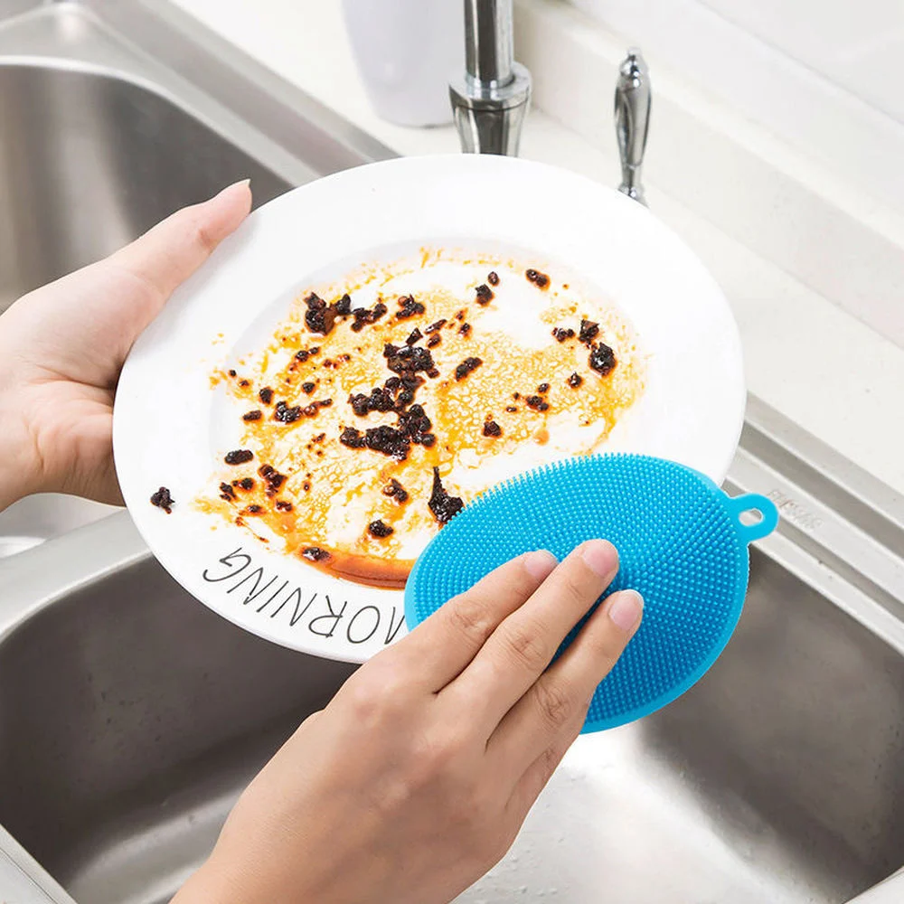 Silicone Cleaning Brush Fruit Vegetable Dishwashing Cutlery Kitchenware Brushes Sponge Scouring Pads Tools Kitchen Accessories
Silicone Cleaning Brush Fruit Vegetable Dishwashing Cutlery Kitchenware Brushes Sponge Scouring Pads Tools Kitchen Accessories