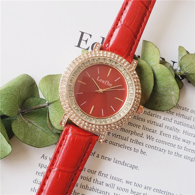 Fashion Diamond Women's Watches Strip Nail Style Stainless Steel Case Leather Strap Quartz Watch
Fashion Diamond Women's Watches Strip Nail Style Stainless Steel Case Leather Strap Quartz Watch