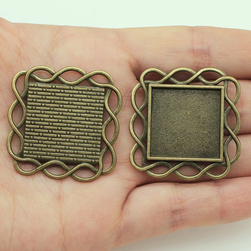 5pcs 20mm Inner Size Antique Bronze Antique Silver Color Alloy Square Shape Cameo Cabochon Base Setting
5pcs 20mm Inner Size Antique Bronze Antique Silver Color Alloy Square Shape Cameo Cabochon Base Setting
