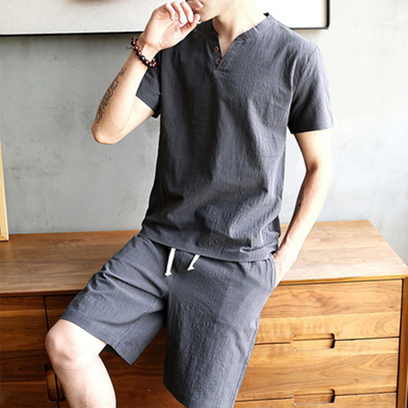 Summer New Men's T-Shirt Two-Piece Cotton and Linen Solid Color V-Neck Thin Short-Sleeved Shorts Set
Summer New Men's T-Shirt Two-Piece Cotton and Linen Solid Color V-Neck Thin Short-Sleeved Shorts Set