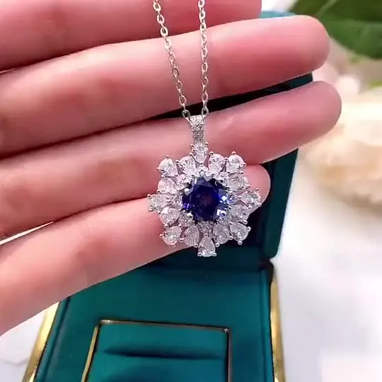 New S925 Sterling Silver Blue Gem Pendant 5A Zircon Simple Water Wave Chain Necklace Female Jewelry
New S925 Sterling Silver Blue Gem Pendant 5A Zircon Simple Water Wave Chain Necklace Female Jewelry