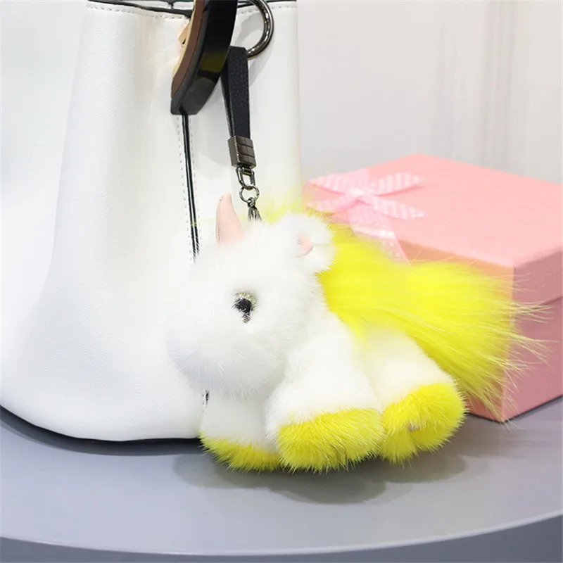 Fur Pendant Imported Mink Fur Hagen Unicom Pendant Fox Fur Keychain Small White Horse Pendant Car Accessories
Fur Pendant Imported Mink Fur Hagen Unicom Pendant Fox Fur Keychain Small White Horse Pendant Car Accessories