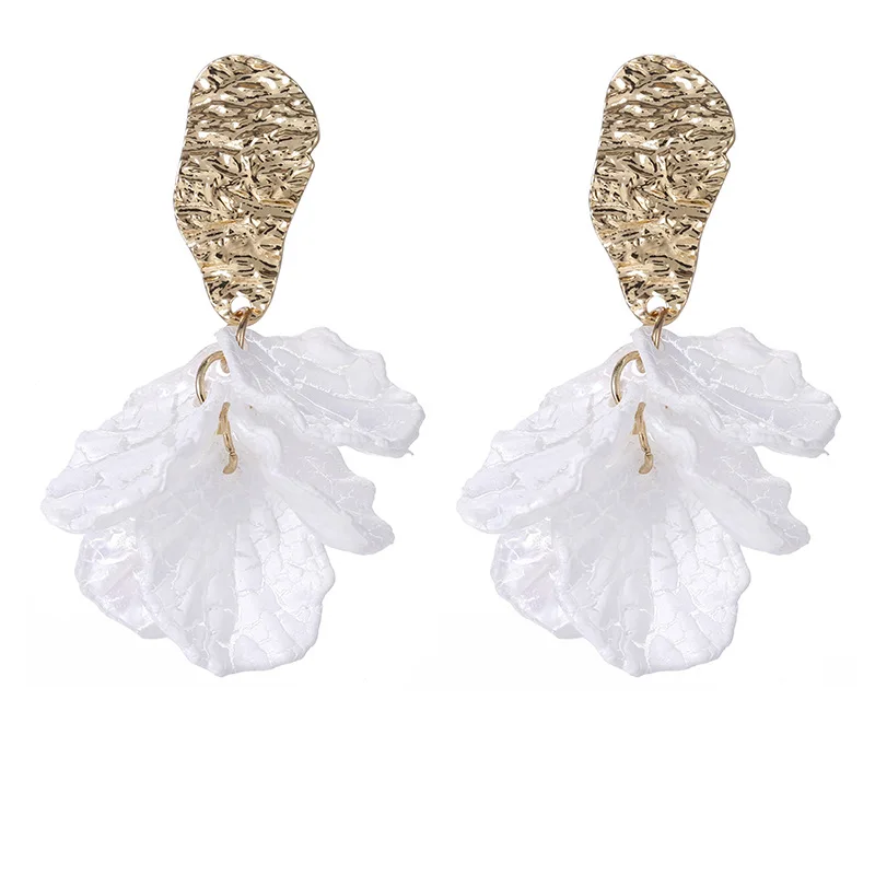 F&U Korea Style Resin Crack Flora Earrings Golden Drop Earrings for Girl Women Fashion Accessories Jewelry 
F&U Korea Style Resin Crack Flora Earrings Golden Drop Earrings for Girl Women Fashion Accessories Jewelry