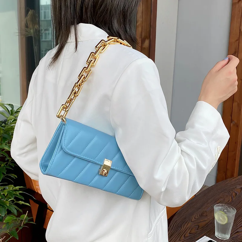 Factory Direct Sales Small Bag Western Style Female Bag 2020 New Trendy Net Red Chain Small Square Bag Wild Texture Shoulder Bag
Factory Direct Sales Small Bag Western Style Female Bag 2020 New Trendy Net Red Chain Small Square Bag Wild Texture Shoulder Bag