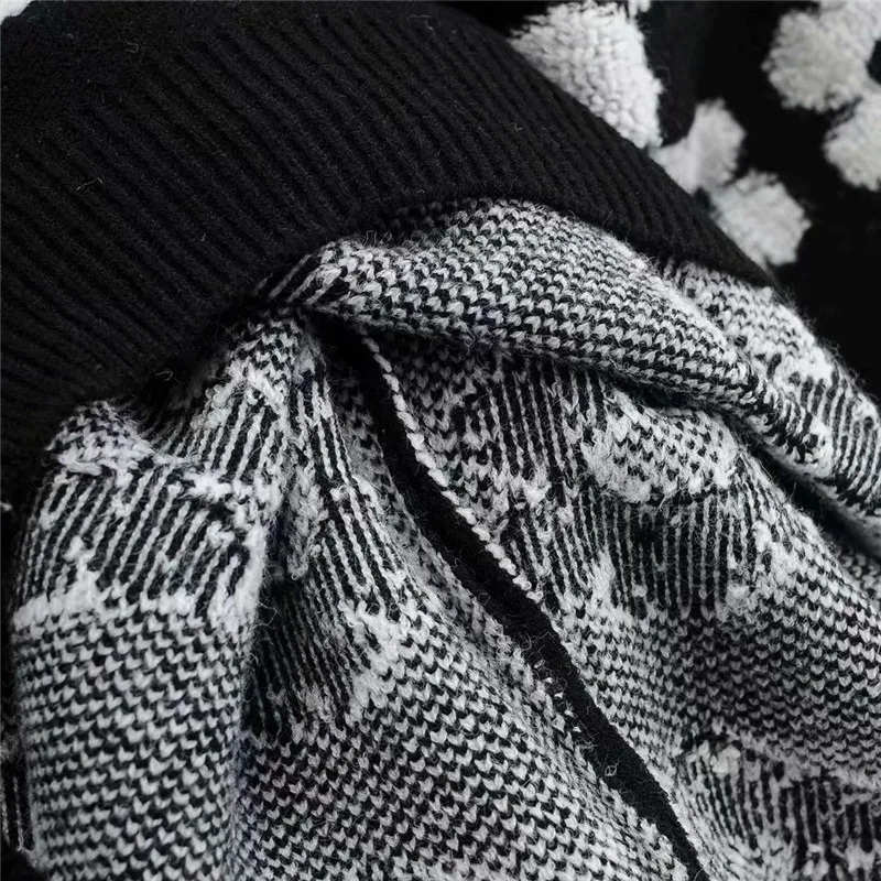 Women Oversize Knitted Sweater Female O-Neck Pullovers Warm 2020 New Arrival Knitwear Autumn Winter Sweaters And Pullovers
Women Oversize Knitted Sweater Female O-Neck Pullovers Warm 2020 New Arrival Knitwear Autumn Winter Sweaters And Pullovers