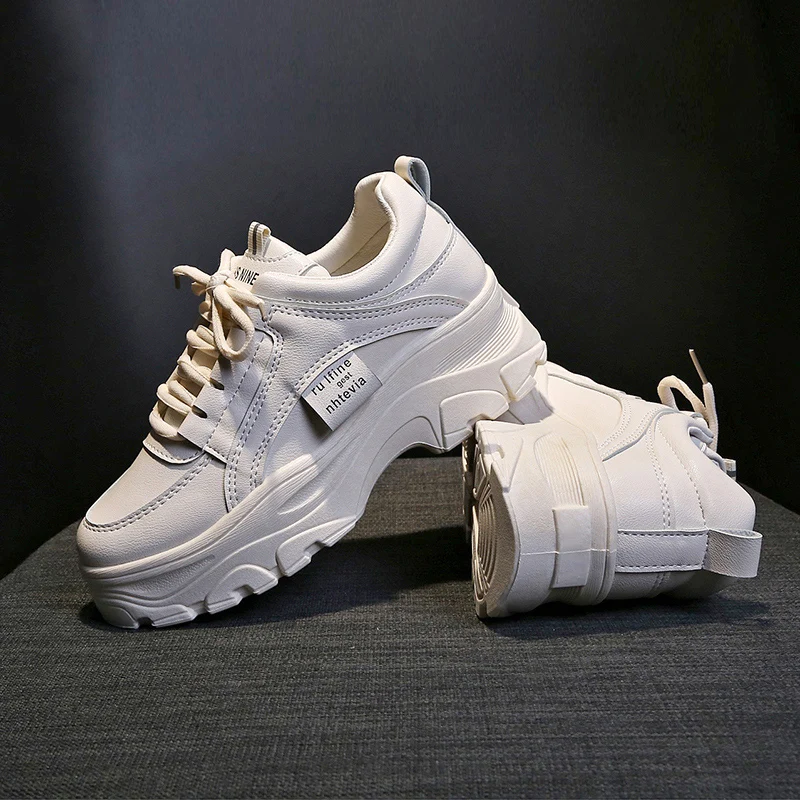 New Korean Version Of The Old Shoes For Female Students All Match Sports Shoes Casual Thick Soled Inner Increased Board
New Korean Version Of The Old Shoes For Female Students All Match Sports Shoes Casual Thick Soled Inner Increased Board