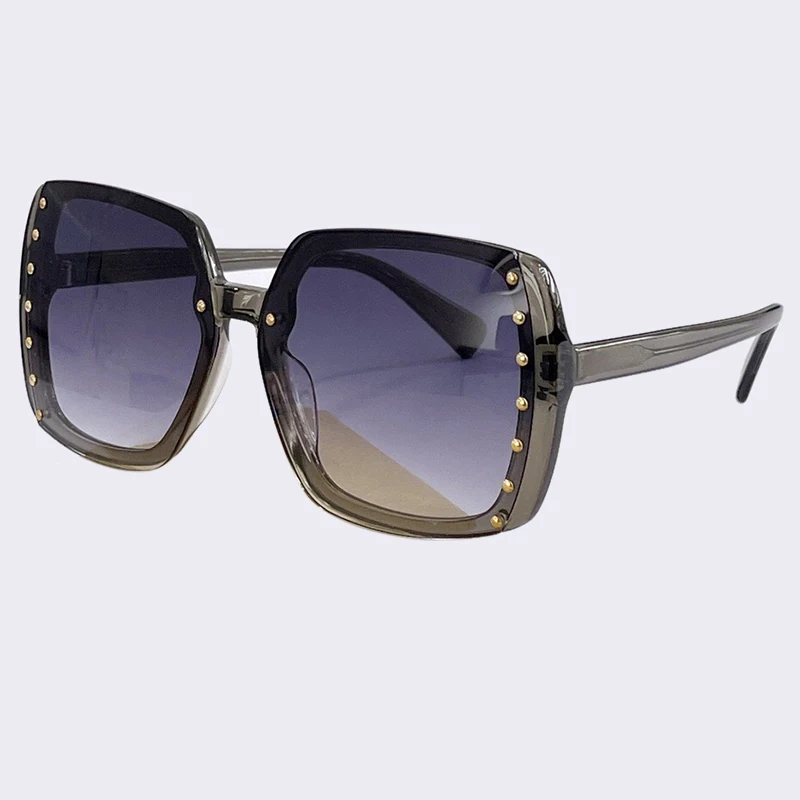 Hot Sunglasses Women Vintage Brand Designer Square Sun Glasses High Quality Shades Gradient Eyewear Female UV400
Hot Sunglasses Women Vintage Brand Designer Square Sun Glasses High Quality Shades Gradient Eyewear Female UV400