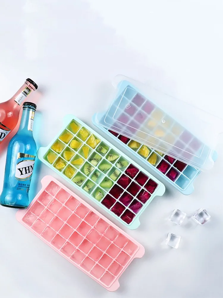 Silicone Ice Tray Ice Box with Lid To Make Homemade Ice Hockey Artifact Household Small Quick-freezer Frozen Ice Cube Mold
Silicone Ice Tray Ice Box with Lid To Make Homemade Ice Hockey Artifact Household Small Quick-freezer Frozen Ice Cube Mold