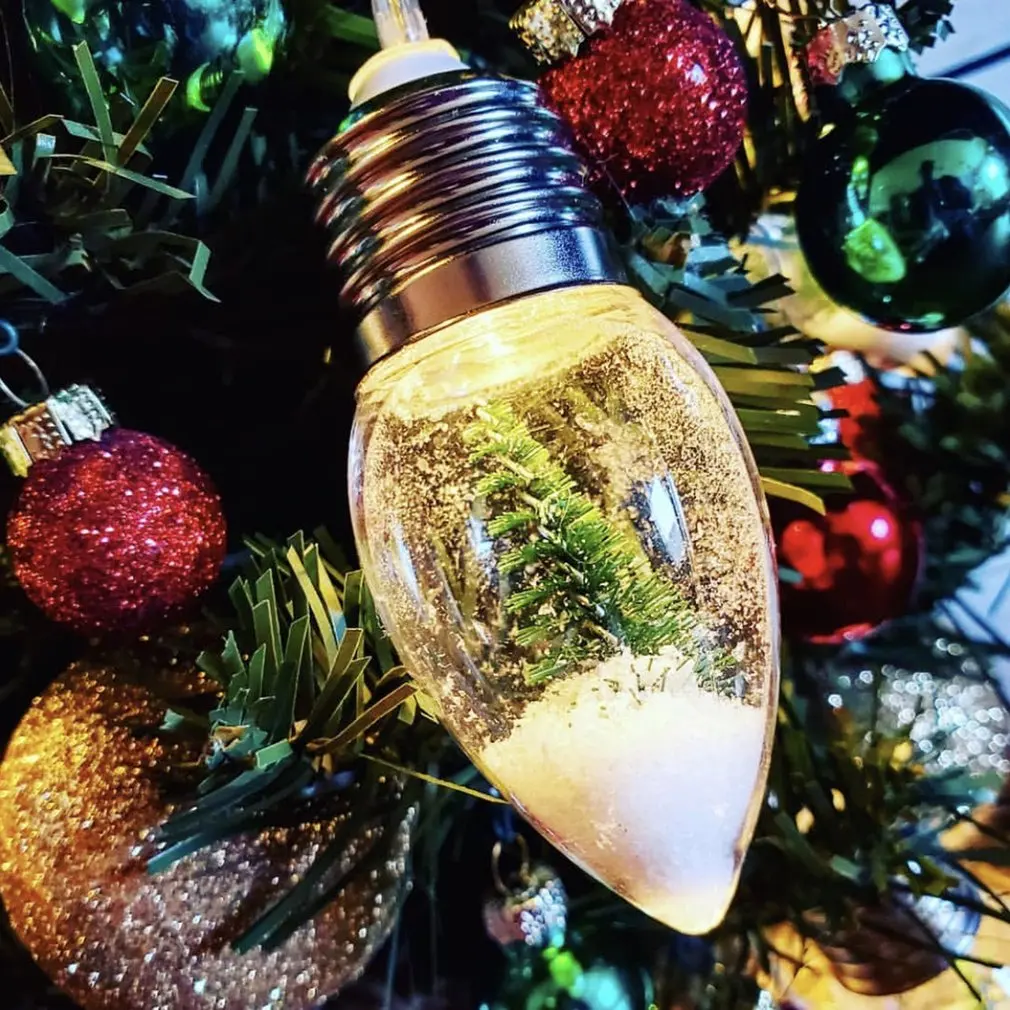 Christmas Tree String Lights Snow Globe Light Indoor Outdoor Fairy Lights for Christmas Tree Decoration Garden Xmas Decorations
Christmas Tree String Lights Snow Globe Light Indoor Outdoor Fairy Lights for Christmas Tree Decoration Garden Xmas Decorations