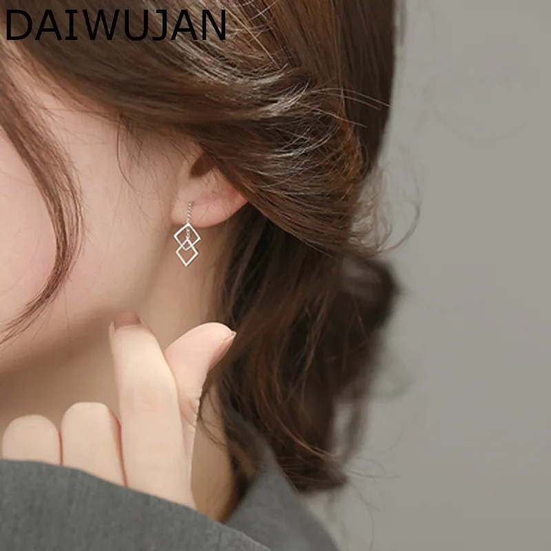 DAIWUJAN INS 925 Sterling Silver Drop Earrings For Women Simple Square Geometric Chain Pendant Earrings Party Fashion Jewelry
DAIWUJAN INS 925 Sterling Silver Drop Earrings For Women Simple Square Geometric Chain Pendant Earrings Party Fashion Jewelry