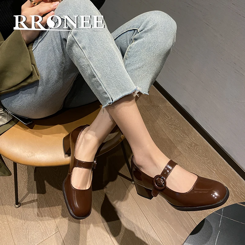 2021 winter new thick-soled thick heel Mary Jane shoes female British style all-match small leather shoes women
2021 winter new thick-soled thick heel Mary Jane shoes female British style all-match small leather shoes women