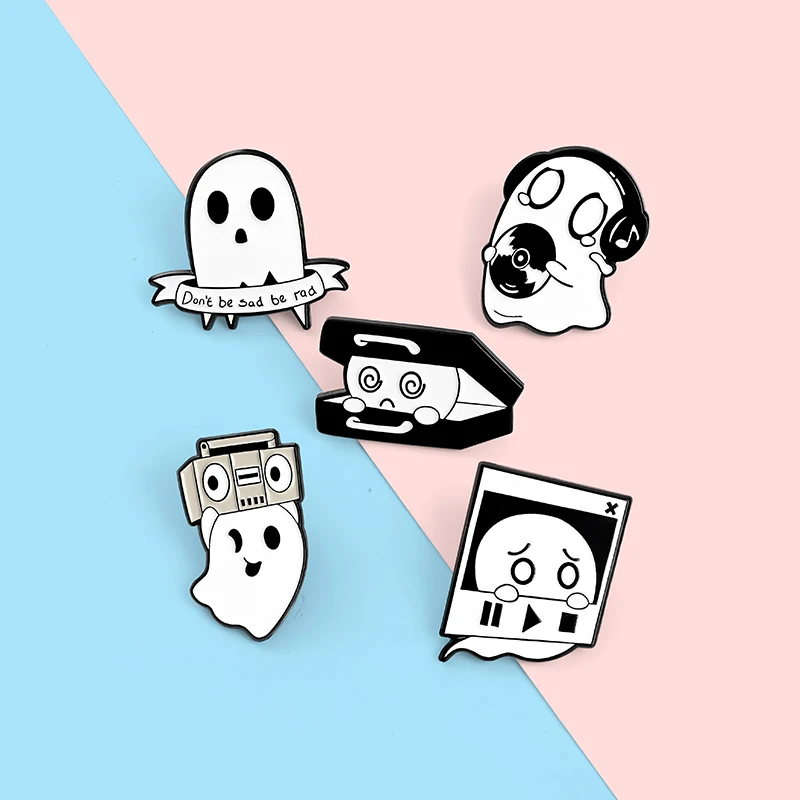 Player Raido Cd Musical Lovely Boo ! Music Ghost Enamel Pins Brooches For Women Men Unisex Jewelry Hat Bag Accessories Gifts
Player Raido Cd Musical Lovely Boo ! Music Ghost Enamel Pins Brooches For Women Men Unisex Jewelry Hat Bag Accessories Gifts
