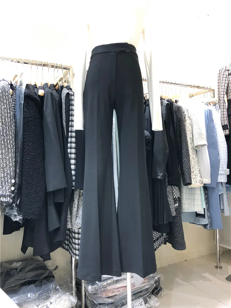 2021 Spring Summer Black Long Women Suit Pants Korean New Slim Draping Casual Trousers Fashion Solid Office Lady Flared Pants
2021 Spring Summer Black Long Women Suit Pants Korean New Slim Draping Casual Trousers Fashion Solid Office Lady Flared Pants