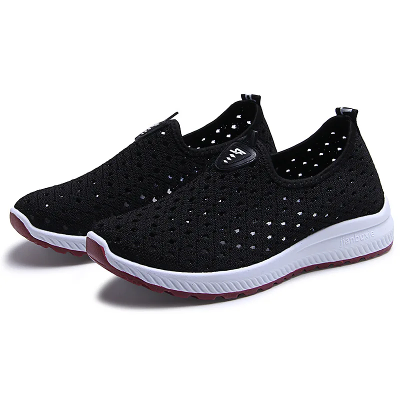 Mesh Shoes Women Summer Old Beijing Cloth Shoes Women's Shoes Breathable Hollow Mesh Casual Sneakers Women Middle-aged Mom Shoes
Mesh Shoes Women Summer Old Beijing Cloth Shoes Women's Shoes Breathable Hollow Mesh Casual Sneakers Women Middle-aged Mom Shoes
