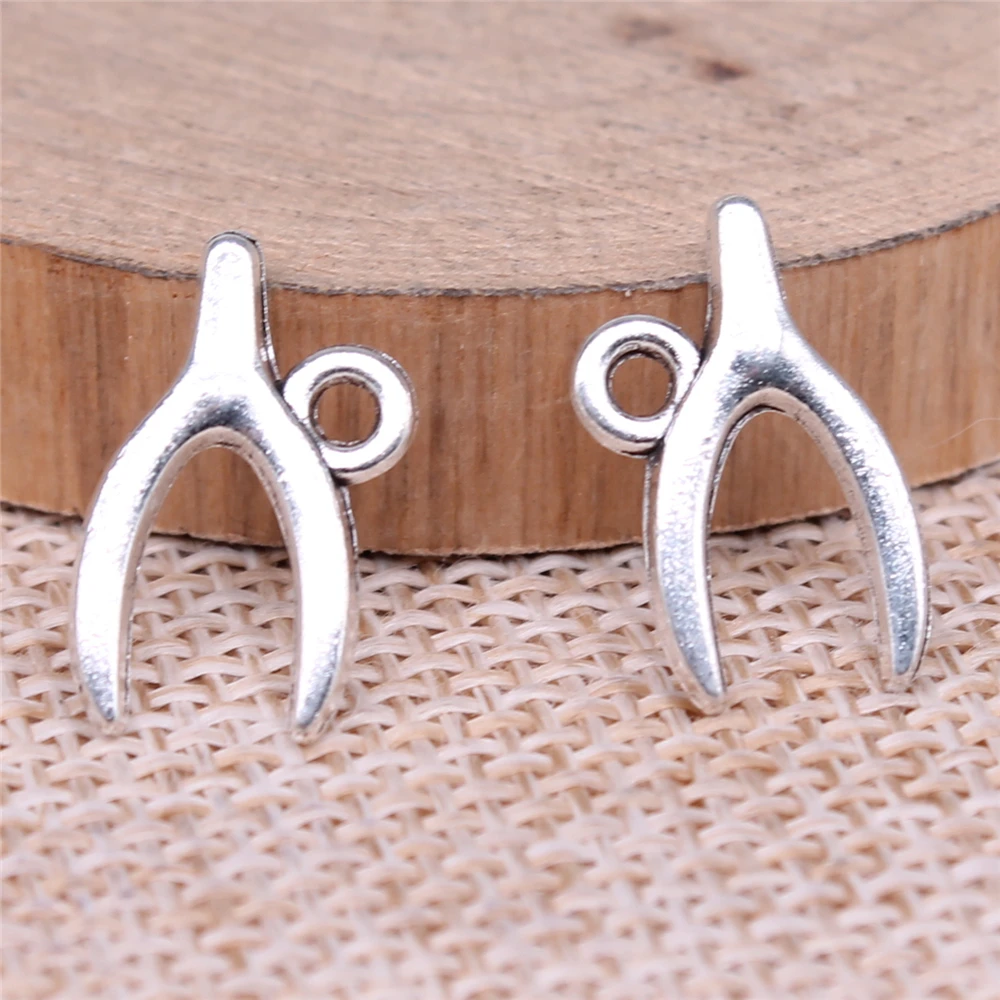 Wish Bone Charms For Jewelry Making Findings Handmade DIY Craft 20pcs Antique Silver Color 17x9mm
Wish Bone Charms For Jewelry Making Findings Handmade DIY Craft 20pcs Antique Silver Color 17x9mm