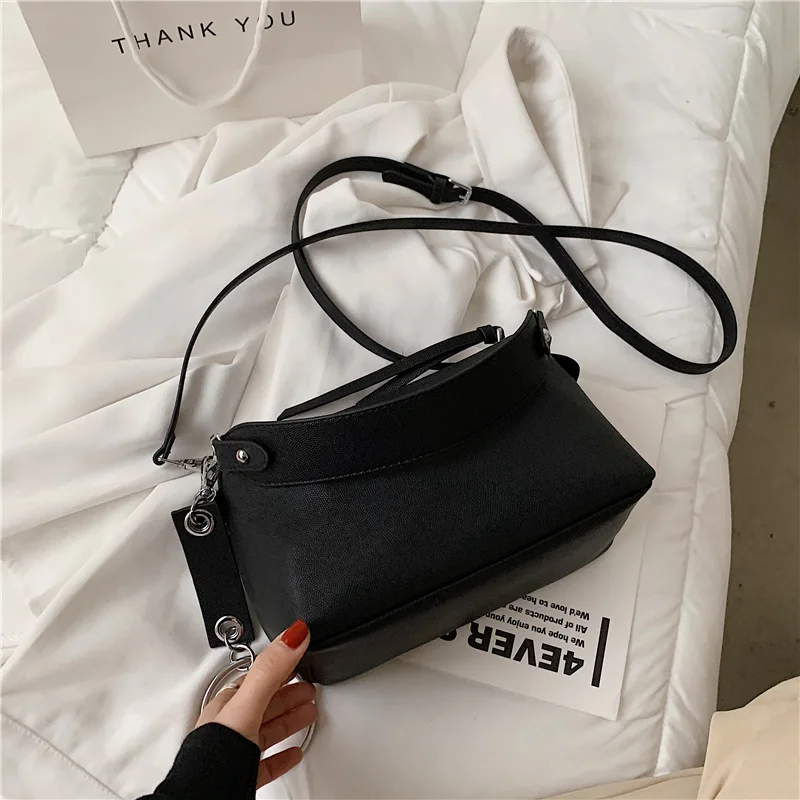 2021 Summer New Style Korean Fashion Lady Messenger Bag High Quality Design Western Style Shoulder Bag Texture All-match Bag
2021 Summer New Style Korean Fashion Lady Messenger Bag High Quality Design Western Style Shoulder Bag Texture All-match Bag