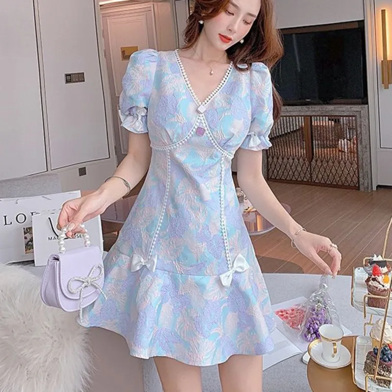 Kawaii Sweet Print Mini Dress Women Elegant Designer V-neck Short Sleeve Korean Clothing Holiday Bow Party Dresses Summer Robes 
Kawaii Sweet Print Mini Dress Women Elegant Designer V-neck Short Sleeve Korean Clothing Holiday Bow Party Dresses Summer Robes