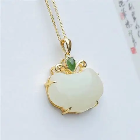 Yunkaiqi Natural Hetian Jade Xiangyun Ruyi Pendant S925 Sterling Silver Jade Women's Necklace to Give Mom Birthday Gift
Yunkaiqi Natural Hetian Jade Xiangyun Ruyi Pendant S925 Sterling Silver Jade Women's Necklace to Give Mom Birthday Gift