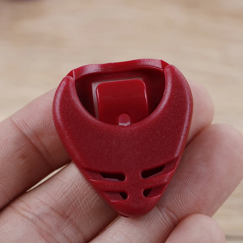 1 шт. гитарный набор Clip-выбирает коробка Коробки рыбы специальной можно наклеить аксессуары для гребли