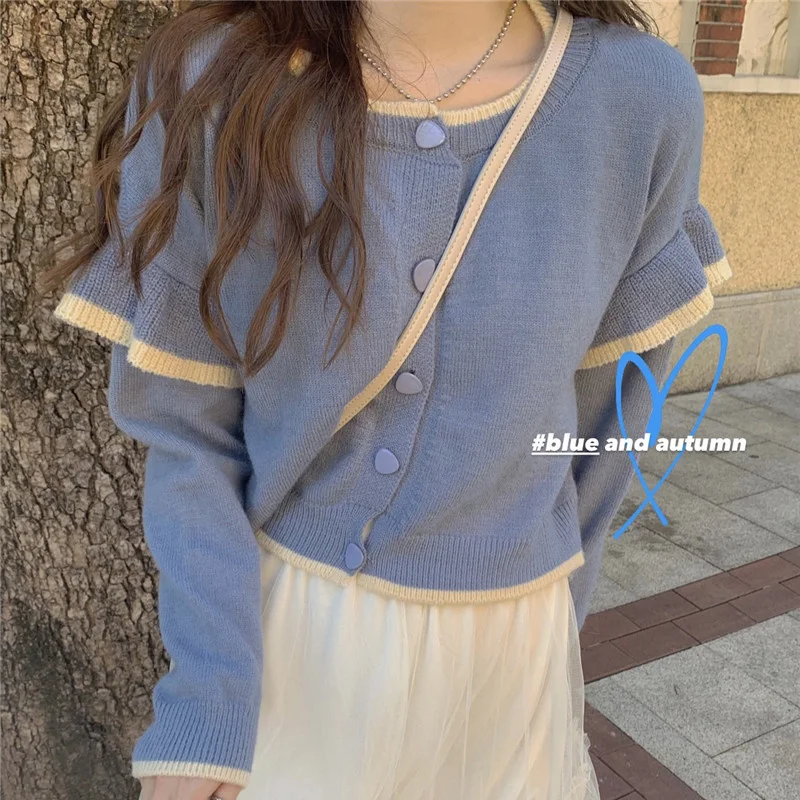 Short Gentle Sweater Cardigan Coat Women's Early Autumn and Winter Loose Outer Wear Design Sense Niche Knitted Top
Short Gentle Sweater Cardigan Coat Women's Early Autumn and Winter Loose Outer Wear Design Sense Niche Knitted Top