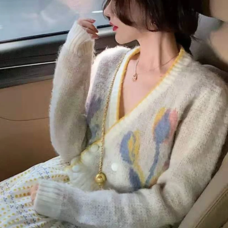 Warm Vintage Elegant Knit Sweaters Women Long Sleeve Casual Korean Fashion Sweaters Streetwear France Retro Cardigan Autumn 2021
Warm Vintage Elegant Knit Sweaters Women Long Sleeve Casual Korean Fashion Sweaters Streetwear France Retro Cardigan Autumn 2021