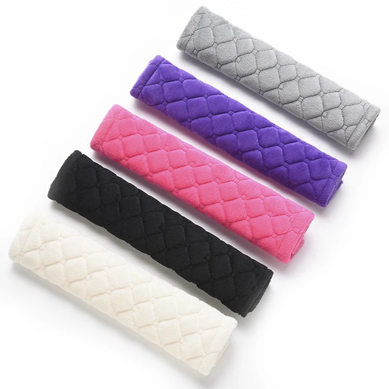 2Pcs/Set Soft Car Seat Belt Cover, Warm Plush Shoulder Pad Protection Pad, Universal Shoulder Protector Decoration 
2Pcs/Set Soft Car Seat Belt Cover, Warm Plush Shoulder Pad Protection Pad, Universal Shoulder Protector Decoration