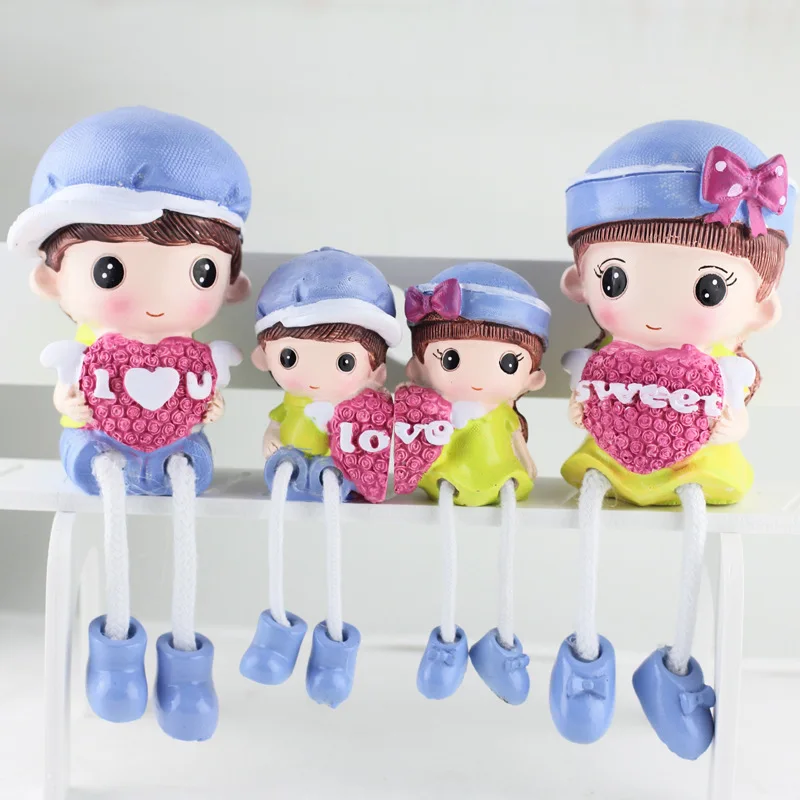 4pcs/set resin doll family hanging feet dolls cute shelf wine cabinet wardrobe crafts ornaments home decoration accessories
4pcs/set resin doll family hanging feet dolls cute shelf wine cabinet wardrobe crafts ornaments home decoration accessories