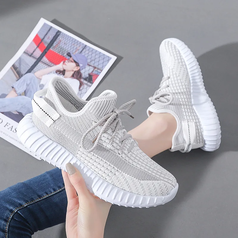 Sports Footwear Women's Running Shoes 2021 Summer New Mesh Breathable Slip-On Mens Outdoor Sneakers Student's Shoes Couple shoes
Sports Footwear Women's Running Shoes 2021 Summer New Mesh Breathable Slip-On Mens Outdoor Sneakers Student's Shoes Couple shoes