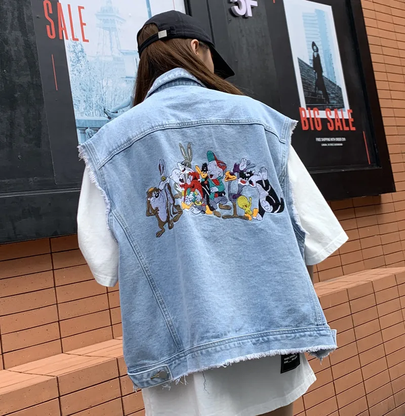 Sleeveless Women'S Denim Jackets Street Style Cartoon Embroidered Loose Cowboy Vest Fashion Casual Female Coat 2021 New
Sleeveless Women'S Denim Jackets Street Style Cartoon Embroidered Loose Cowboy Vest Fashion Casual Female Coat 2021 New