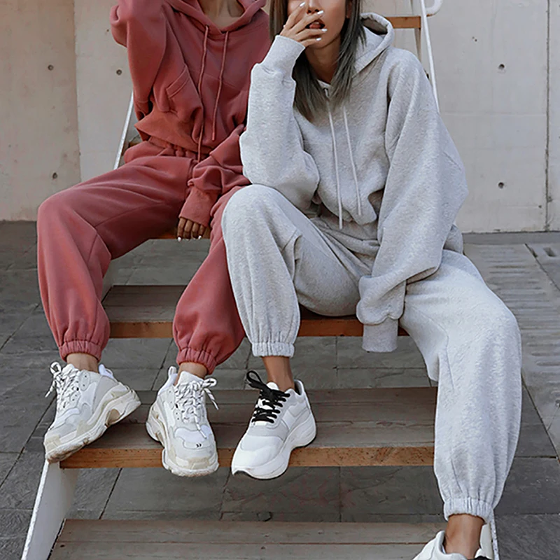 Solid Casual Tracksuit Women Sports 2 Pieces Set Sweatshirts Pullover Hoodies Pants Suit 2021 Sweatpants Trousers Outfits
Solid Casual Tracksuit Women Sports 2 Pieces Set Sweatshirts Pullover Hoodies Pants Suit 2021 Sweatpants Trousers Outfits