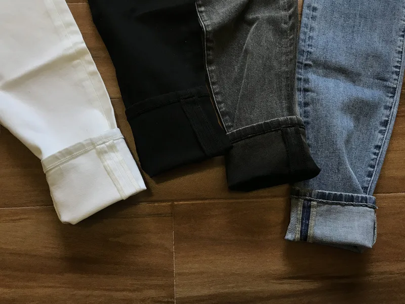 2020 New Style In Autumn Winter Double Button Super High Waist Elasticity Super Thin Little Foot Pencil Jeans Woman Thin Plush
2020 New Style In Autumn Winter Double Button Super High Waist Elasticity Super Thin Little Foot Pencil Jeans Woman Thin Plush