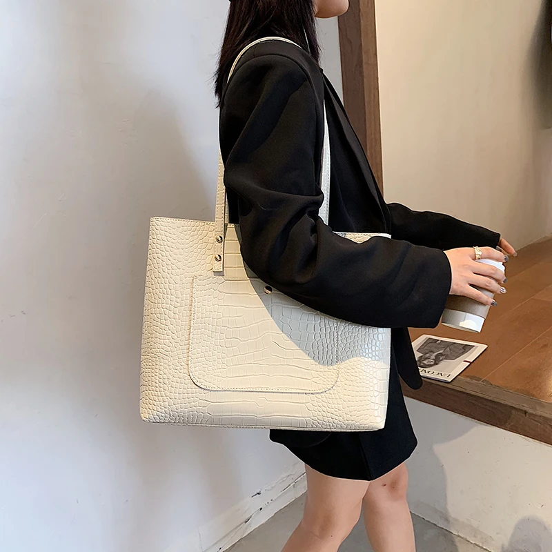 SFM Women Shoulder Bag 2021 Women Handbag PU Leather Women Shoulder Bags Famous Designer Women crossbody Bags Ladies
SFM Women Shoulder Bag 2021 Women Handbag PU Leather Women Shoulder Bags Famous Designer Women crossbody Bags Ladies