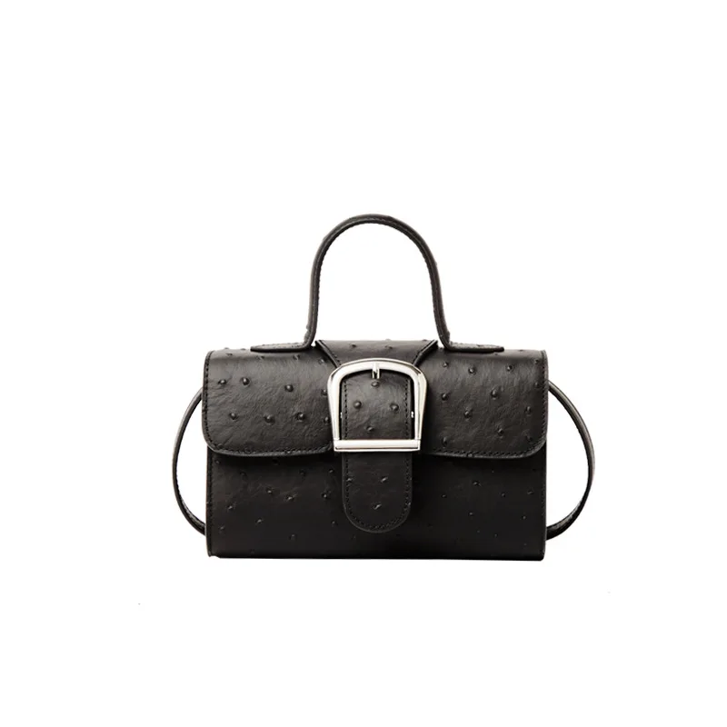 2021 spring new leather handbag shoulder slung small square bag simple fashion doctor bag crocodile pattern portable 
2021 spring new leather handbag shoulder slung small square bag simple fashion doctor bag crocodile pattern portable