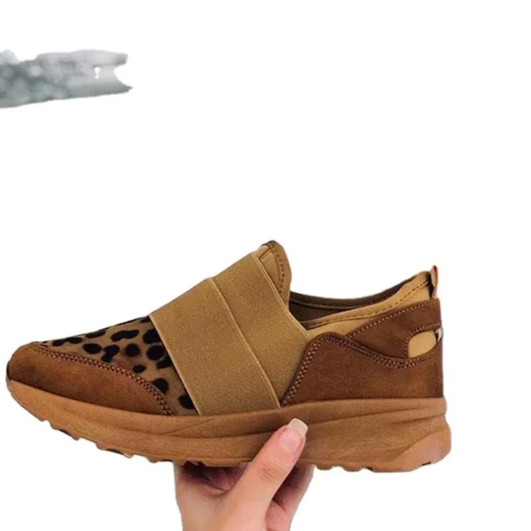 Winter New Sneakers Plush Warm Light Leopard Slip-on Casual Ladies Footwear Soft Bottom Platform Female Running Shoes632
Winter New Sneakers Plush Warm Light Leopard Slip-on Casual Ladies Footwear Soft Bottom Platform Female Running Shoes632