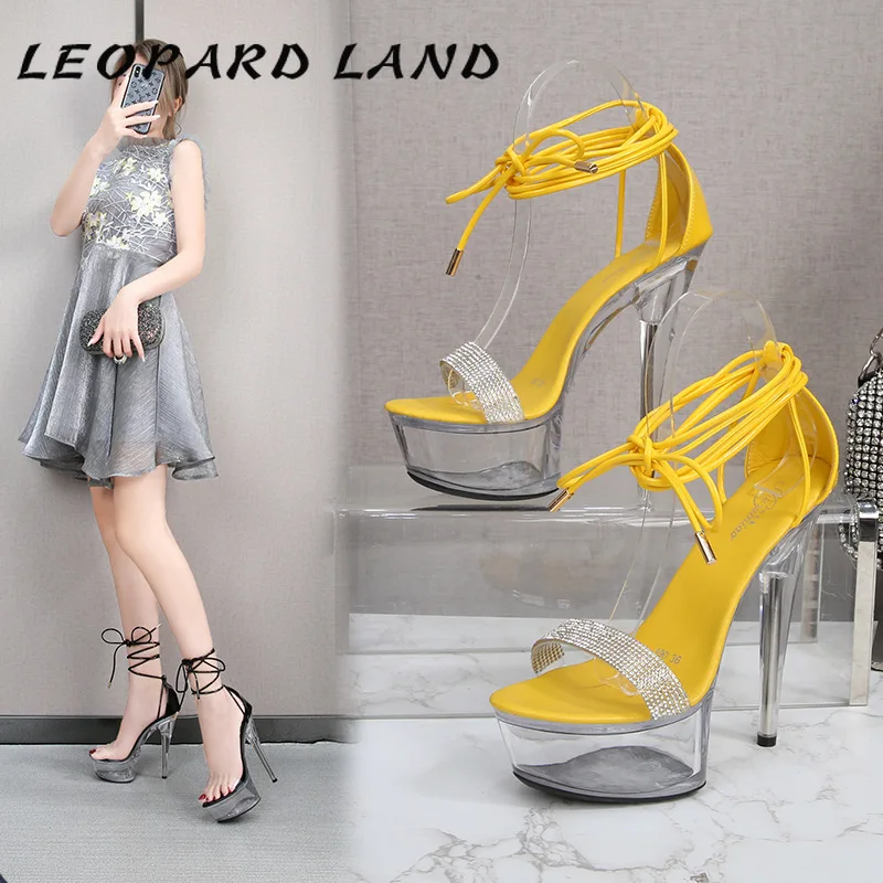 Женская обувь с леопардовым принтом; Коллекция 2021 года; Летние непромокаемые сандалии на платформе кристально прозрачные туфли на высоком ... 
Женская обувь с леопардовым принтом; Коллекция 2021 года; Летние непромокаемые сандалии на платформе кристально прозрачные туфли на высоком ...