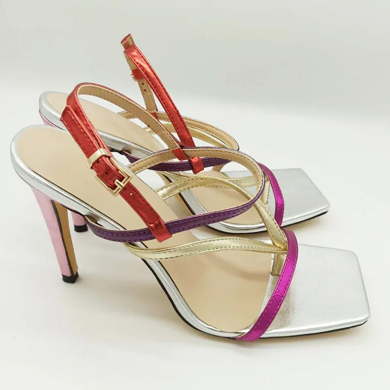 2020 summer new women's large color matching Pu square toe thin high heel sandals banquet shoes
2020 summer new women's large color matching Pu square toe thin high heel sandals banquet shoes