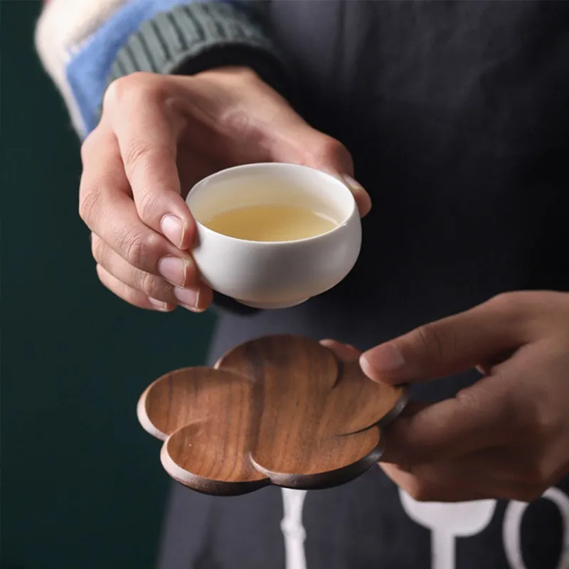 2021 Tea Coffee Cup Pad Wooden Flower Petal Cup Mat Heat Resistant Hot Water Mug Accessories Home Kitchen Tools New
2021 Tea Coffee Cup Pad Wooden Flower Petal Cup Mat Heat Resistant Hot Water Mug Accessories Home Kitchen Tools New