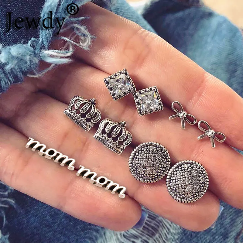 

6 Pairs/Set Letter MOM Stud Earrings for Women Bohemian Crown Ear Jewelry Dazzling Crystal Wedding New Years Gifts Brincos 2022