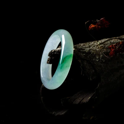 Free Certificate Natural Burmese Jade Ice Light Green 54-62mm Two-tone Jade Bracelet Elegant Princess Bracelet Best Gift
Free Certificate Natural Burmese Jade Ice Light Green 54-62mm Two-tone Jade Bracelet Elegant Princess Bracelet Best Gift