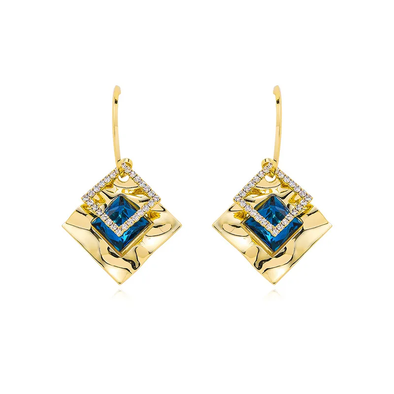 GU-107 High sense geometric rhombus crystal earrings new trendy S925 silver needle Korea blue square earrings
GU-107 High sense geometric rhombus crystal earrings new trendy S925 silver needle Korea blue square earrings