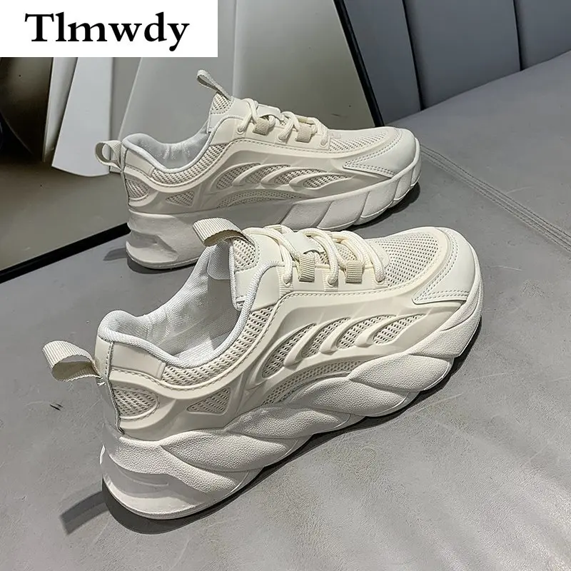 New Women Shoes 2021 Spring Women's Vulcanized Shoes Lace Up Platform Sneakers Fashion Mesh Breathable Women's Casual Shoes
New Women Shoes 2021 Spring Women's Vulcanized Shoes Lace Up Platform Sneakers Fashion Mesh Breathable Women's Casual Shoes