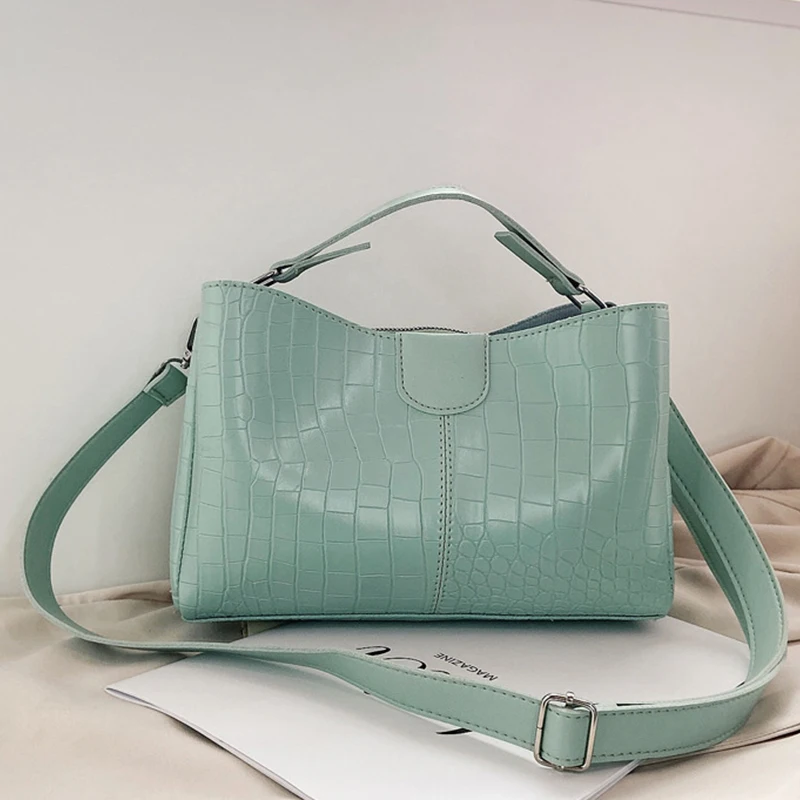 Stone Pattern Shoulder Bag For Women PU Leather Bucket Bag Luxury Crossbody Bag Large Capacity Handbag Shopping Purse
Stone Pattern Shoulder Bag For Women PU Leather Bucket Bag Luxury Crossbody Bag Large Capacity Handbag Shopping Purse
