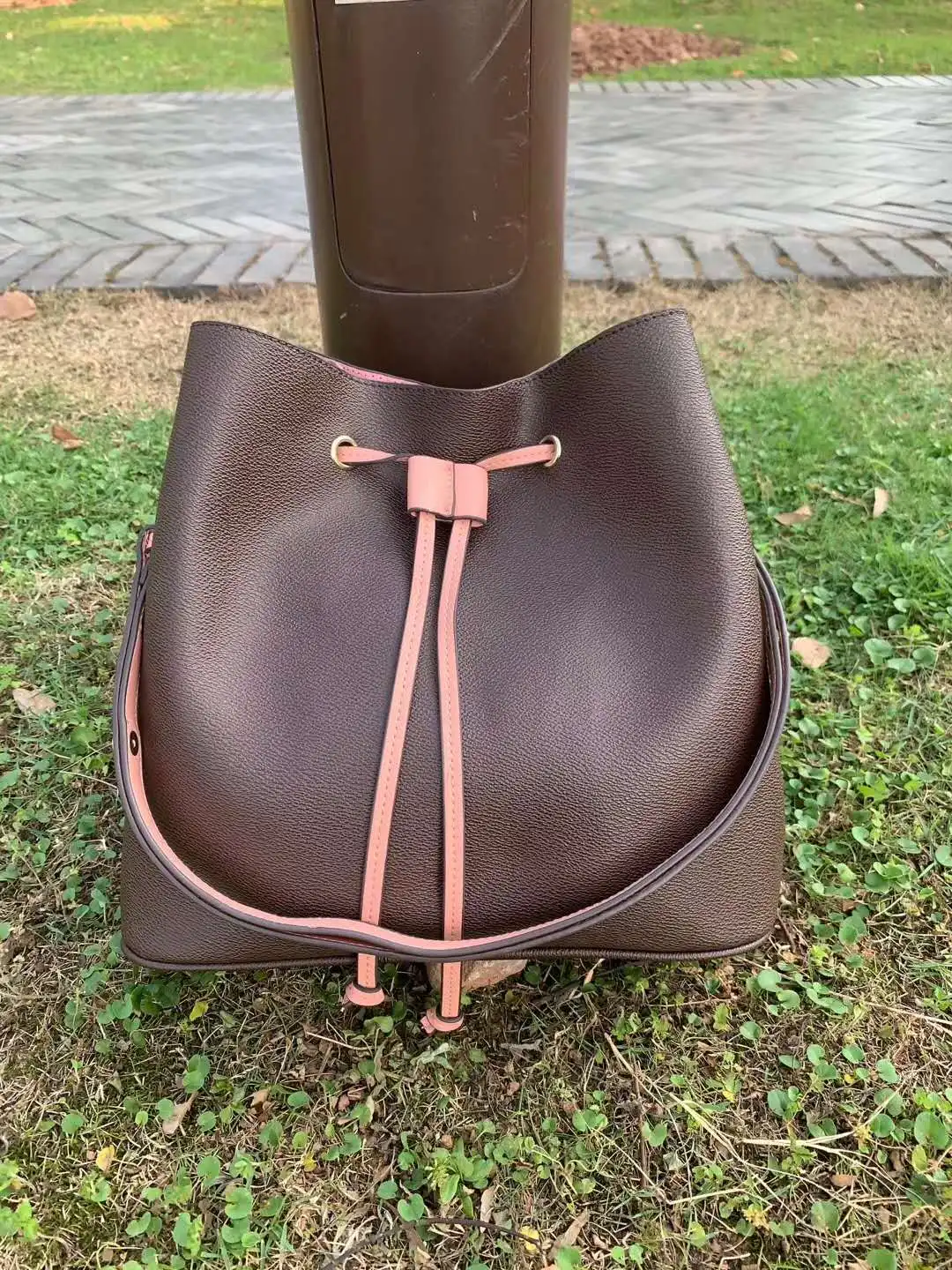 

Designer Famous handbags NEONOE shoulder bags leather bucket bag women flower printing crossbody bag purse