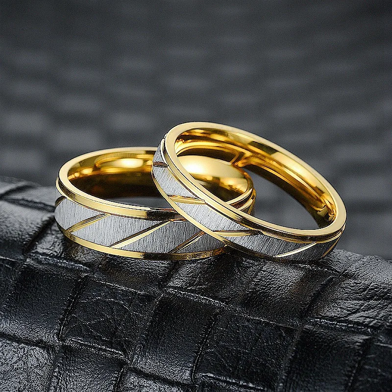 2021 Rings Jewelry 18K Gold Rings Stainless Steel Wedding Rings For Couple Fashion Batch Flower Striped Rings For Lovers 
2021 Rings Jewelry 18K Gold Rings Stainless Steel Wedding Rings For Couple Fashion Batch Flower Striped Rings For Lovers